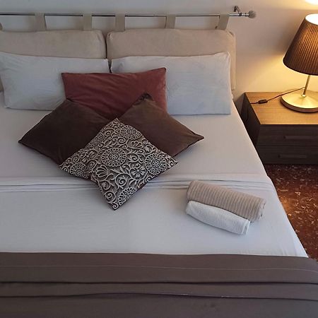 "Vacanze Romane" Stazione Tiburtina, Appartamento Tre Camere Da Letto 5 Posti Letto Zewnętrze zdjęcie