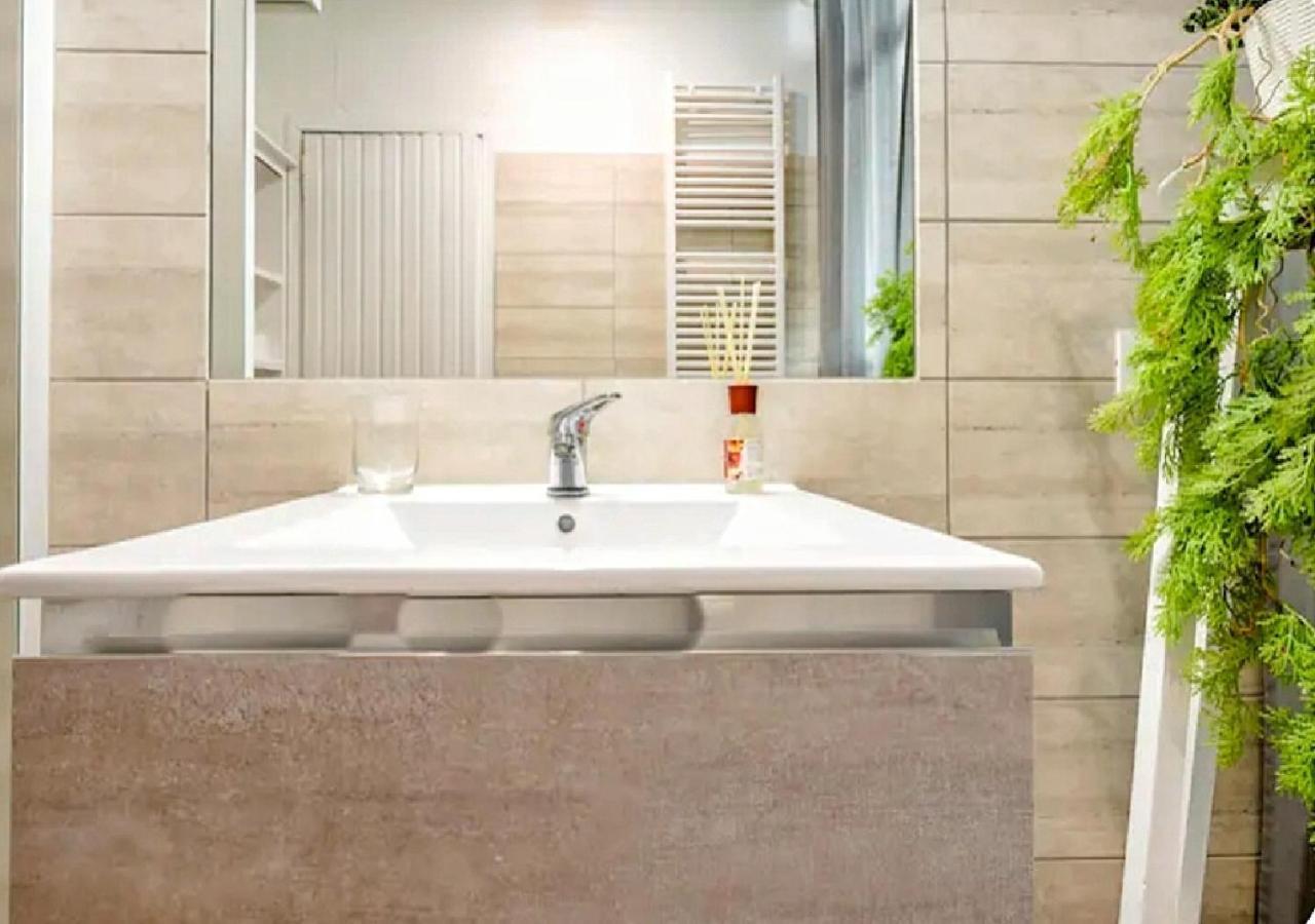 "Vacanze Romane" Stazione Tiburtina, Appartamento Tre Camere Da Letto 5 Posti Letto Zewnętrze zdjęcie